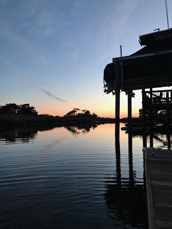 Cottage By The Sea: Pagnotto Shellback House Oak Island Exterior photo