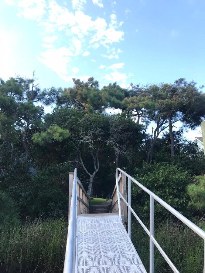 Cottage By The Sea: Pagnotto Shellback House Oak Island Exterior photo